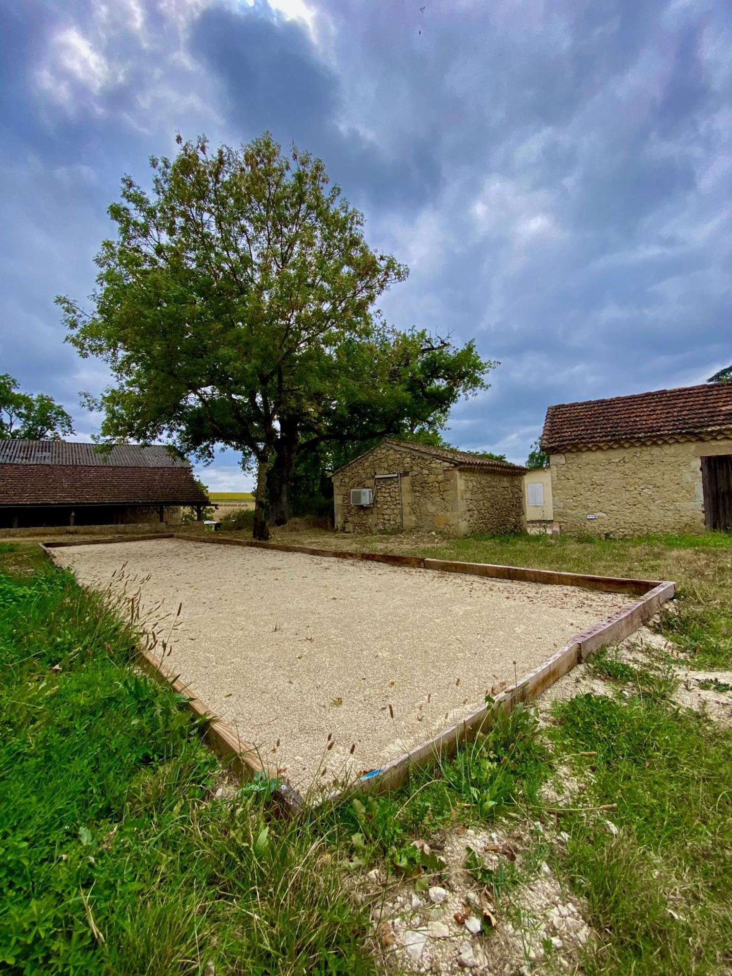Chambres D'Hotes De Charme Avec Piscine - Le Clos Boissiere Valence-sur-Baïse Екстериор снимка