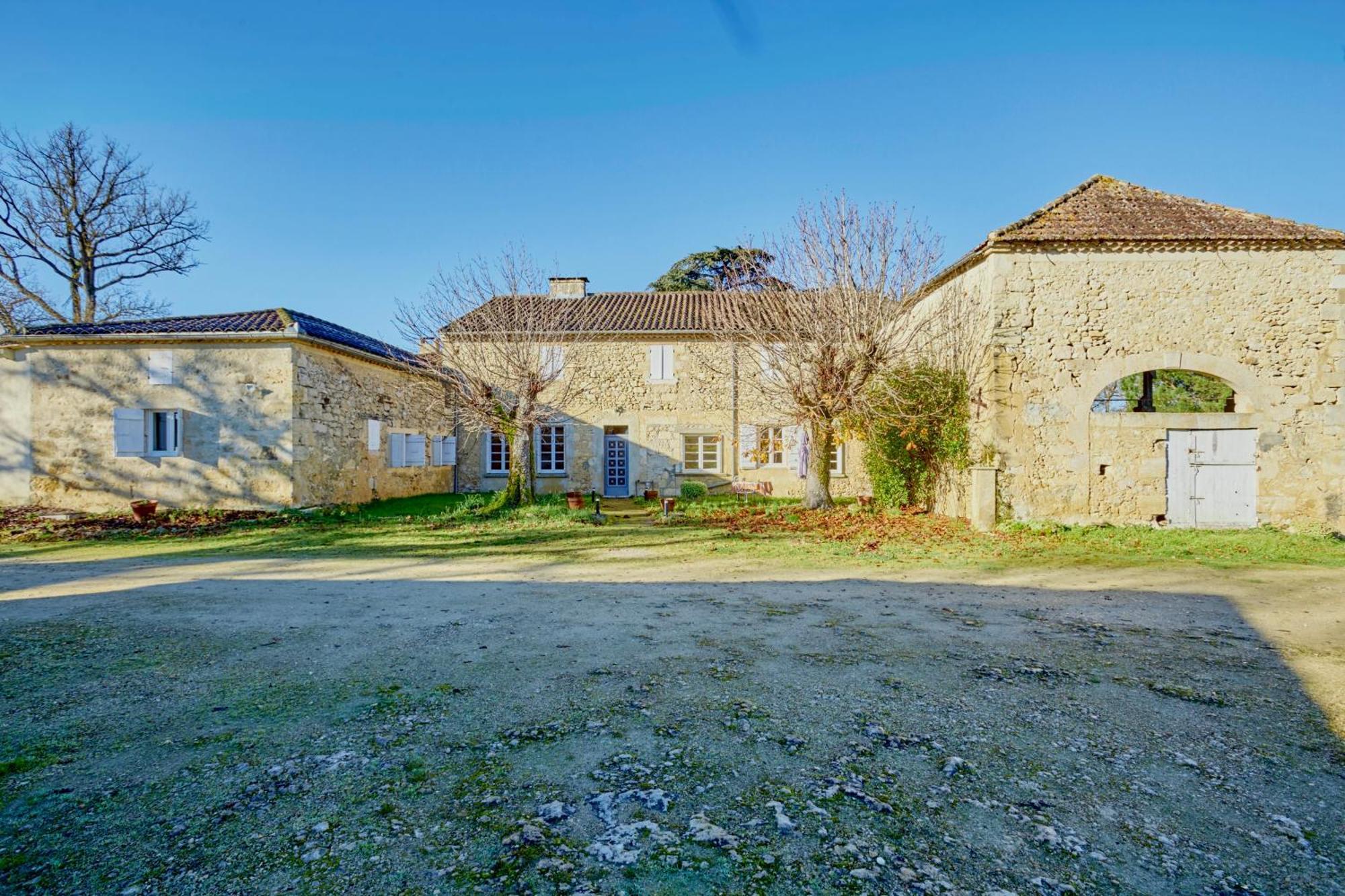 Chambres D'Hotes De Charme Avec Piscine - Le Clos Boissiere Valence-sur-Baïse Екстериор снимка